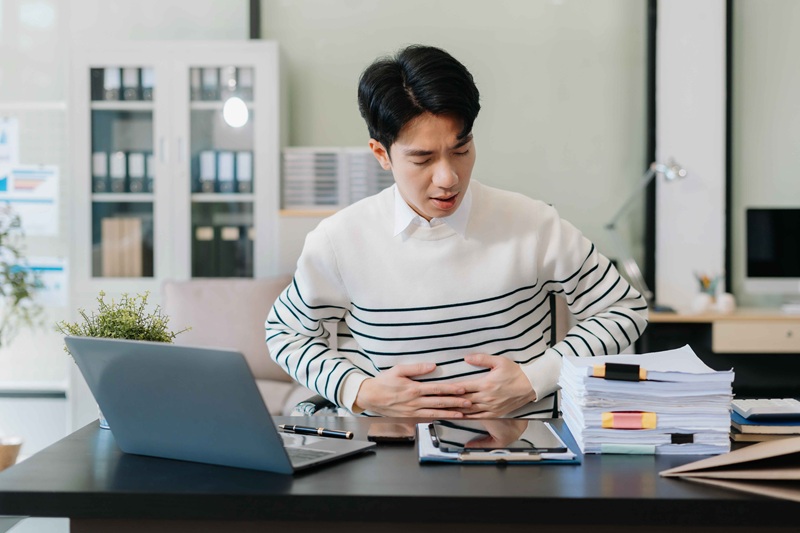 What Every Man in His 30s Should Know About Colon Cancer