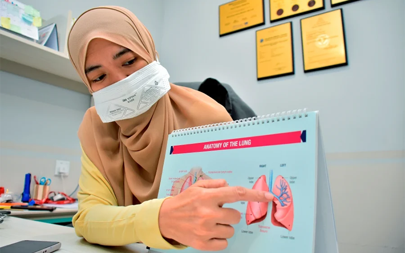 Consultant Respiratory Physician at Sunway Medical Centre Velocity, Dr Nurul Yaqeen Mohd Esa. - BERNAMA pic.